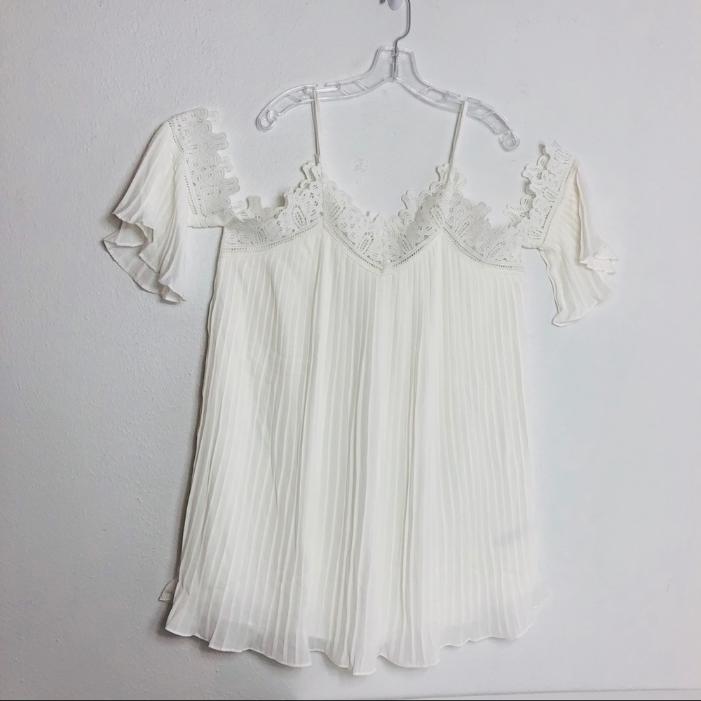 Endless Rose Accordion Pleat White Top L NWT
